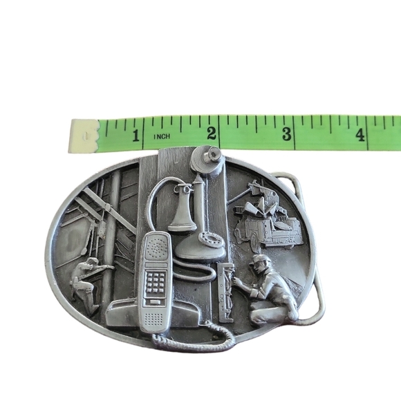 Vintage 1988 Siskiyou Co pewter belt buckle telephone lineman - Picture 3 of 4